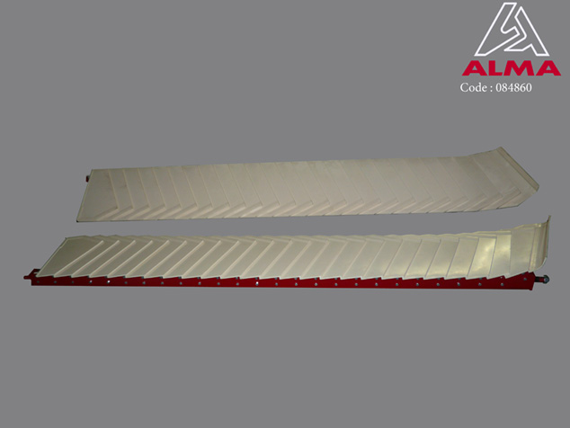 Jeu complet rampe écailles. Jeu complet rampe écailles. Crédits : ©ALMA