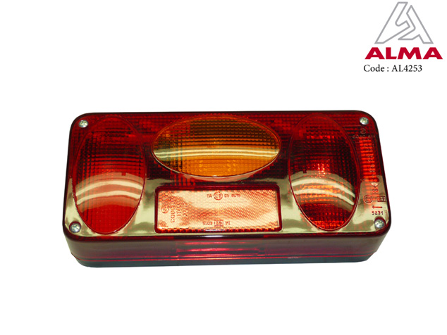 Feu arrière gauche. Feu arrière gauche. Crédits : ©ALMA